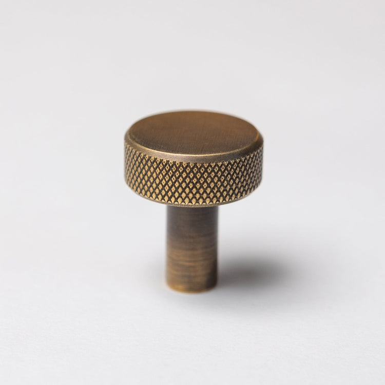 Solid Brass Knurled Kitchen Pull Handles & Knobs - Antique Brass - Brass bee