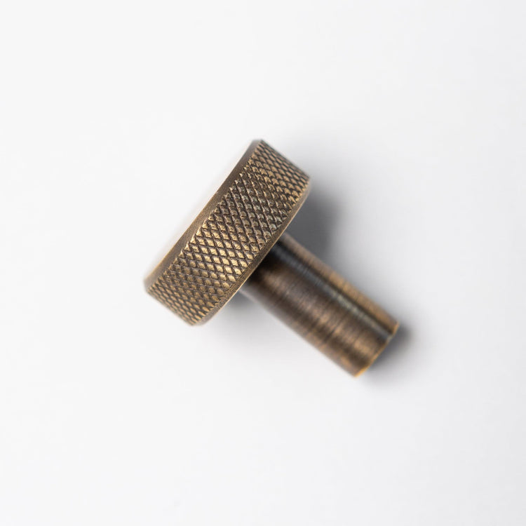 Solid Brass Knurled Kitchen Pull Handles & Knobs - Antique Brass - Brass bee