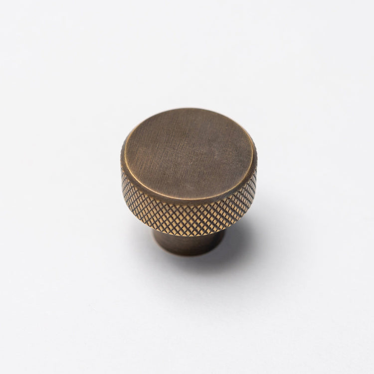 Solid Brass Knurled Kitchen Pull Handles & Knobs - Antique Brass - Brass bee
