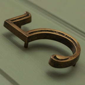 Premium Floating Engraved House Numbers in Heritage Finish 0-9 - Brass bee