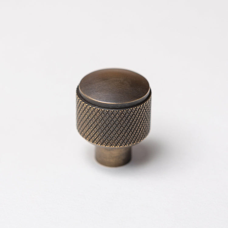 Solid Brass Knurled Kitchen Pull Handles & Knobs - Antique Brass - Brass bee