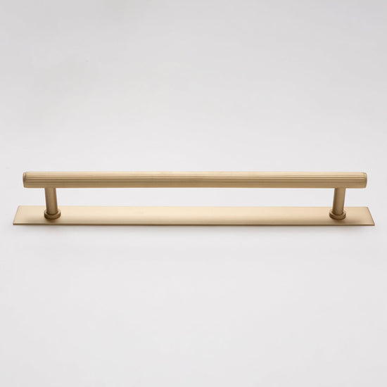 Solid Brass Straight Knurled Kitchen Pull Handles & Knobs - Satin Brass Finish - Brass bee