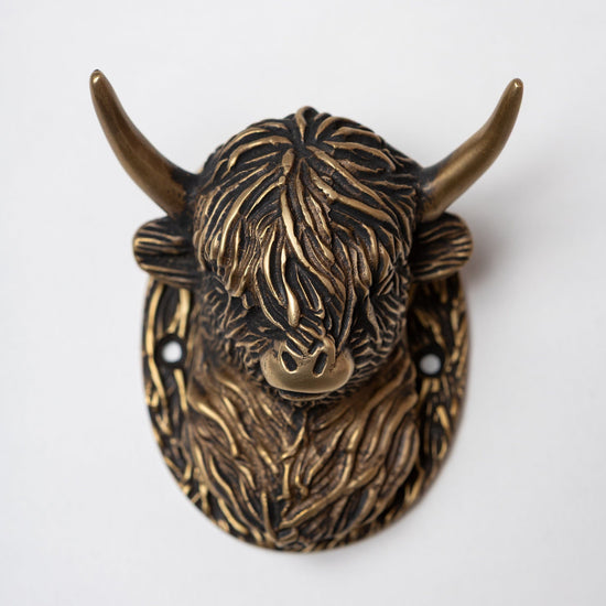 Highland Cow Door Knocker - Heritage Finish - Brass bee
