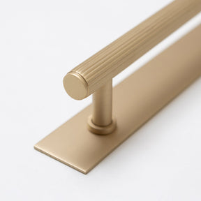 Solid Brass Straight Knurled Kitchen Pull Handles & Knobs - Satin Brass Finish - Brass bee