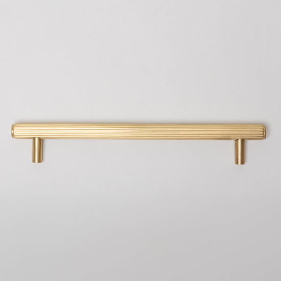 Solid Brass Straight Knurled Kitchen Pull Handles & Knobs - Satin Brass Finish - Brass bee