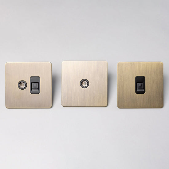 Antique Brass Switches and Sockets - Straight Knurled Design - Brass bee