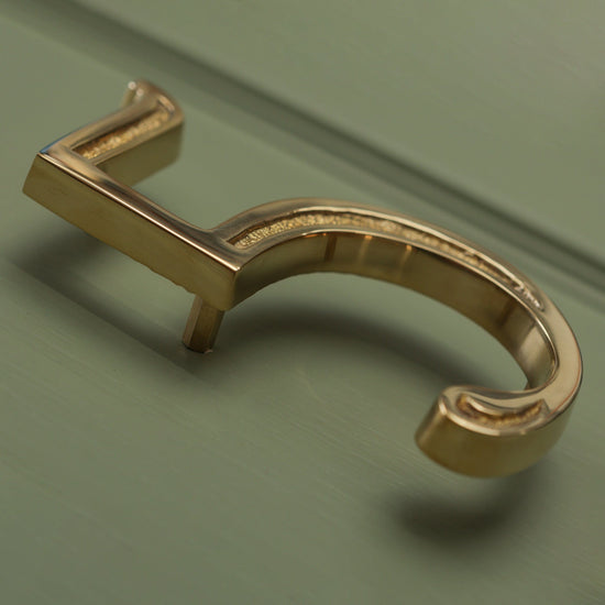 Premium Floating Engraved House Numbers in Polished Brass Finish 0-9 - Brass bee