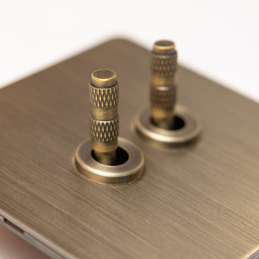 Foundry 2 Gang Intermediate Knurled Toggle Switch in Antique Brass – Brass Bee