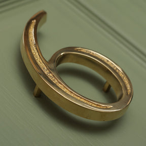 Premium Floating Engraved House Numbers in Polished Brass Finish 0-9 - Brass bee