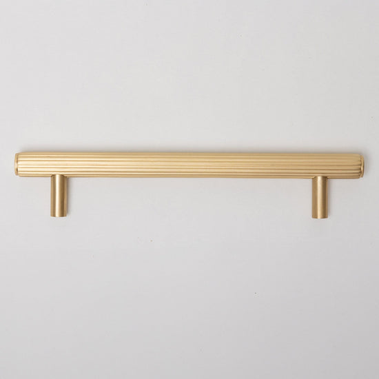 Solid Brass Straight Knurled Kitchen Pull Handles & Knobs - Satin Brass Finish - Brass bee
