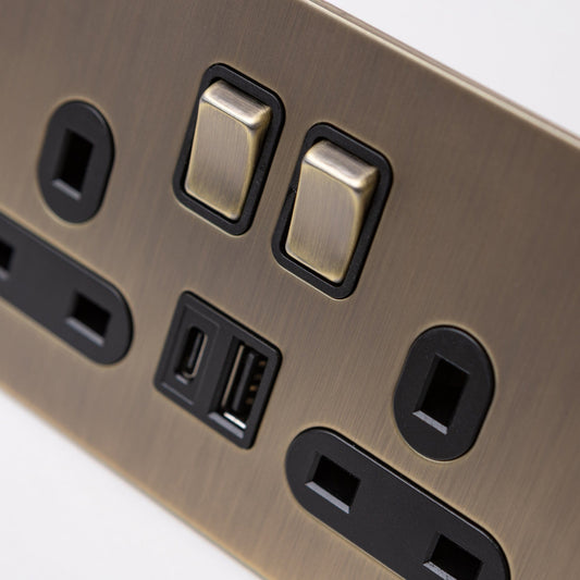 Double 13A Switched Socket with USB A & C in Antique Brass – Brass Bee