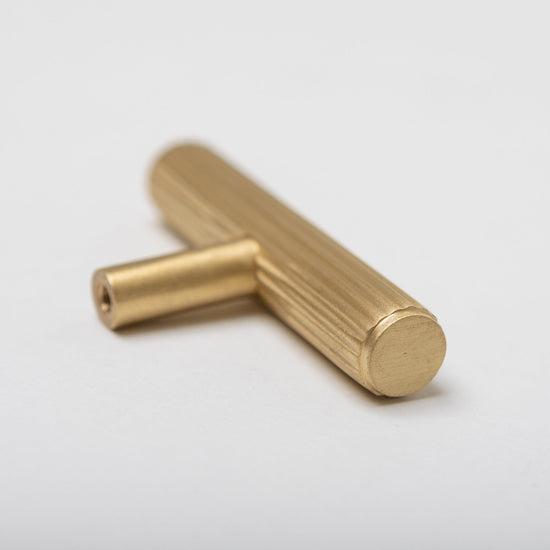 Solid Brass Straight Knurled Kitchen Pull Handles & Knobs - Satin Brass Finish - Brass bee