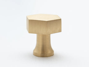 Brass hexagonal knob - Light - Brass bee