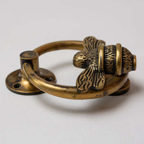 Brass Bumble Bee Ring Door Knocker - Heritage Finish - Brass bee