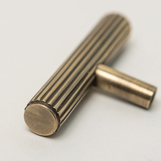 Solid Brass Straight Knurled Kitchen Pull Handles & Knobs - Antique Brass Finish - Brass bee