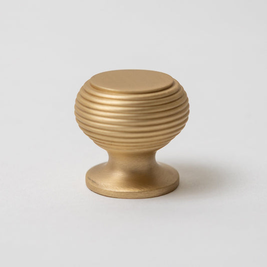 Solid Brass Kitchen Beehive Cabinet Knobs 30mm - Brass bee