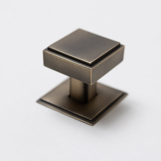 Solid Brass Art Deco Kitchen Pull Handles & Knobs with Backplates - Antique Brass Finish - Brass bee