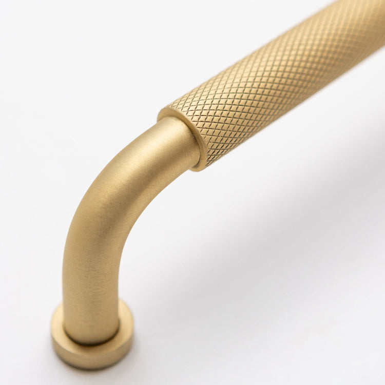 Solid Brass Curved Knurled Kitchen Pull Handles & Knobs