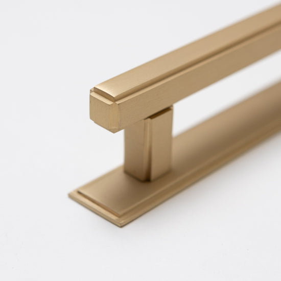 Solid Brass Art Deco Kitchen Pull Handles & Knobs with Backplates - Satin Brass Finish - Brass bee