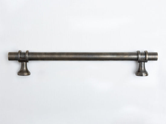Solid Brass Plain Kitchen Pull Handles & Knobs - Brass bee