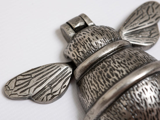 Iron Bee Door Knockers - Brass bee