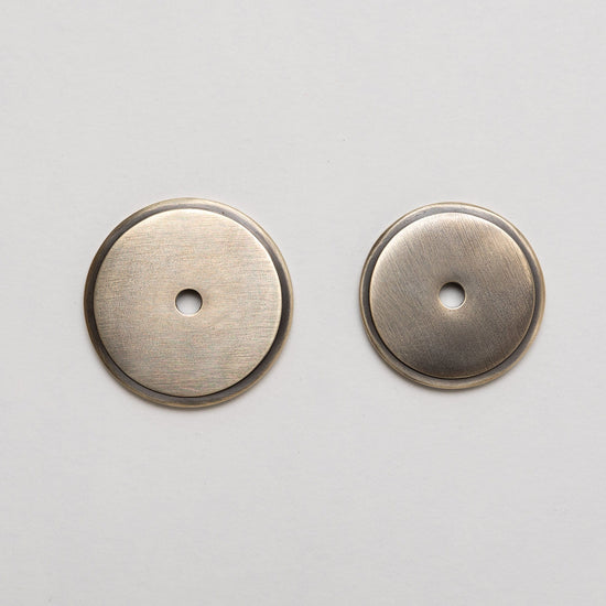 Solid Brass Knurled Kitchen Pull Handles & Knobs - Antique Brass - Brass bee