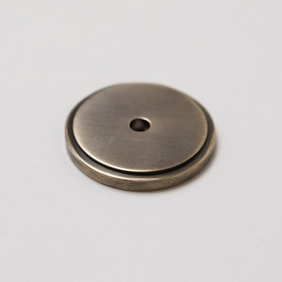 Solid Brass Straight Knurled Kitchen Pull Handles & Knobs - Antique Brass Finish - Brass bee