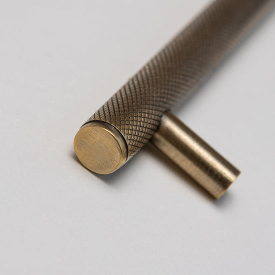 Solid Brass Knurled Kitchen Pull Handles & Knobs - Antique Brass - Brass bee
