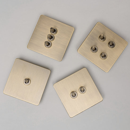 Antique Brass Switches and Sockets - Straight Knurled Design - Brass bee