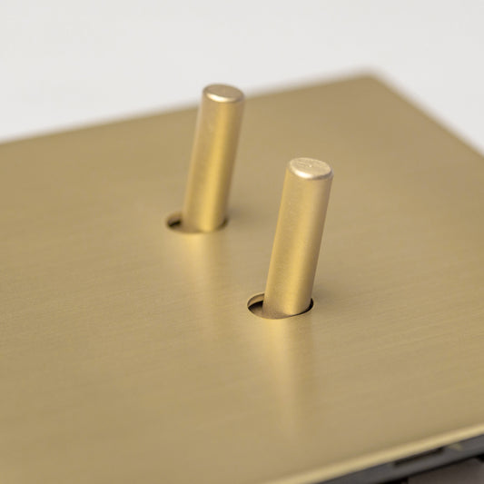 J-Series 2 Gang Intermediate Toggle Switch in Satin Brass – Brass Bee