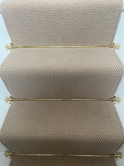 Polished Brass Finish Stair Rods with Brass Bee Finials - 900mm - Brass bee