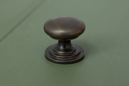 VESTALIS Solid Brass Victorian Cabinet Knobs and Round Cup Pulls - Brass bee