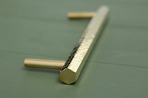 BOMBUS Solid Brass Hexagonal Hammered Pull Handles & Knobs - Polished Brass - Brass bee