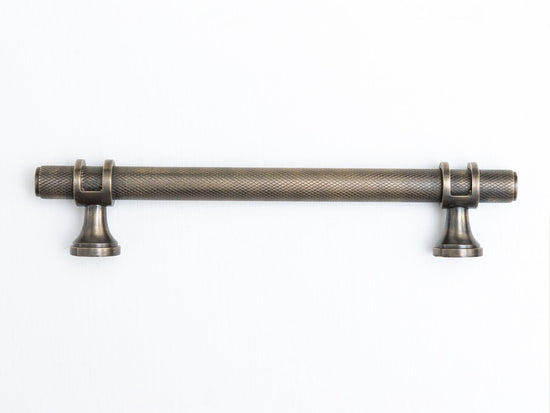 Solid Brass Knurled Kitchen Pull Handles & Knobs - Brass bee