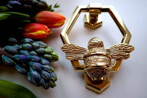Brass Bumble Bee Honeycomb Door Knocker - Brass Finish - Brass bee