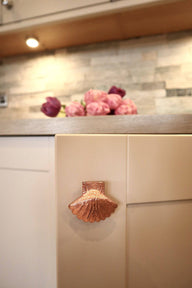 Brass Shell Drawer Cabinet Knob - Rose Gold Finish - Brass bee