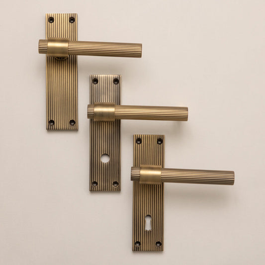 Antique Brass Straight Knurled Lever Handles - Solid Brass