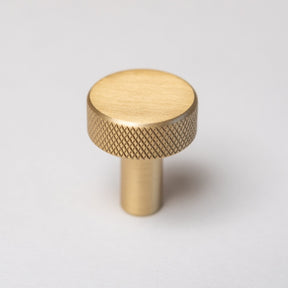 Solid Brass Knurled Kitchen Pull Handles & Knobs - Satin Brass - Brass bee