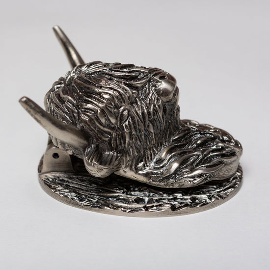 Highland Cow Door Knocker - Pewter Finish - Brass bee