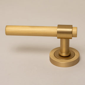 Satin Brass Straight Knurled Lever Handles - Solid Brass - Brass bee