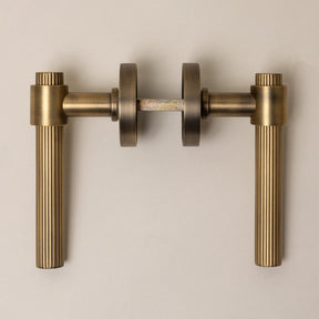 Antique Brass Straight Knurled Lever Handles - Solid Brass - Brass bee