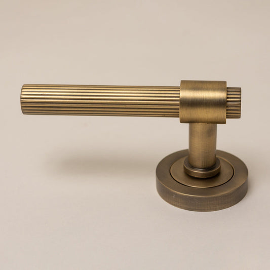Antique Brass Straight Knurled Lever Handles - Solid Brass