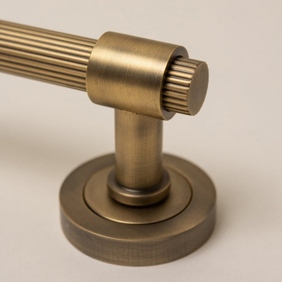 Antique Brass Straight Knurled Lever Handles - Solid Brass - Brass bee