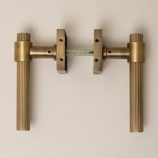 Antique Brass Straight Knurled Lever Handles - Solid Brass - Brass bee