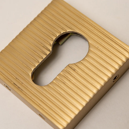 Satin Brass Straight Knurled Lever Handles - Solid Brass - Brass bee