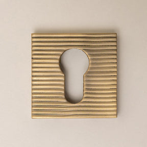 Antique Brass Straight Knurled Lever Handles - Solid Brass - Brass bee