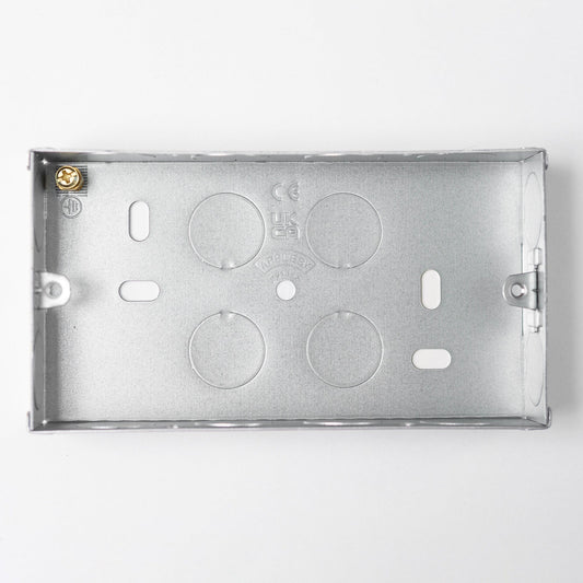 Antique Brass Switches and Sockets - Straight Knurled Design - Brass bee