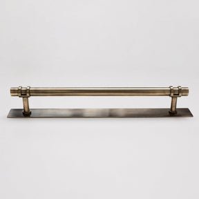 Solid Brass Plain Kitchen Pull Handles & Knobs - Brass bee