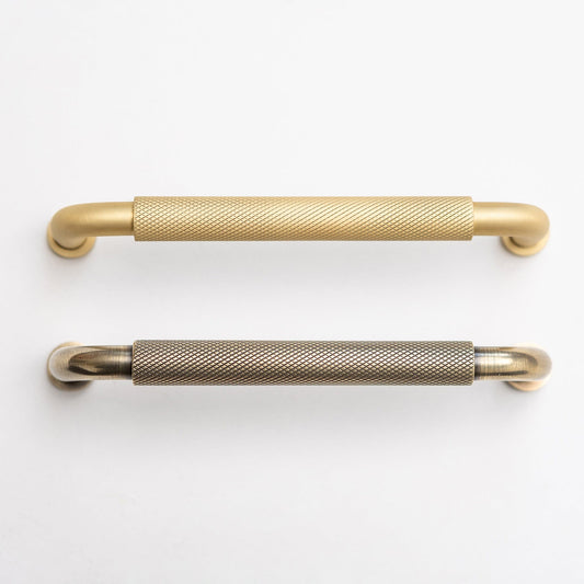 Solid Brass Curved Knurled Kitchen Pull Handles & Knobs
