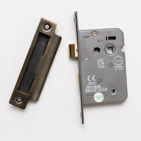 Antique Brass Straight Knurled Lever Handles - Solid Brass - Brass bee